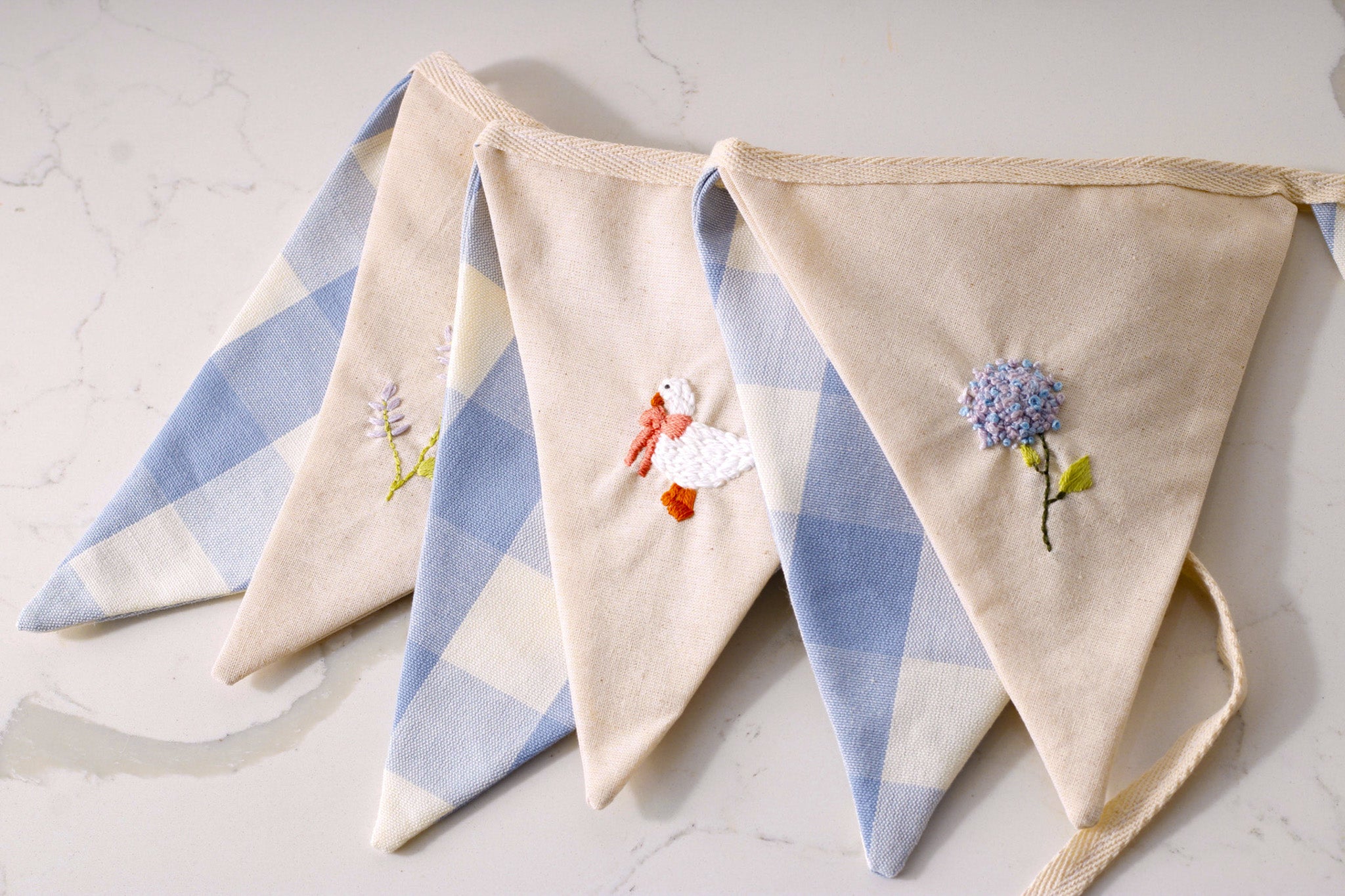 Paddle Duck Bunting