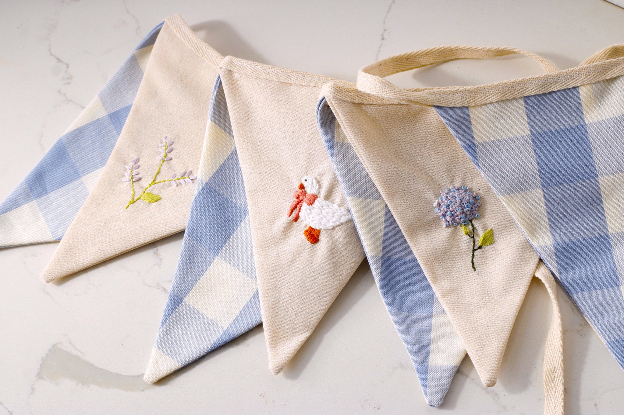 Paddle Duck Bunting