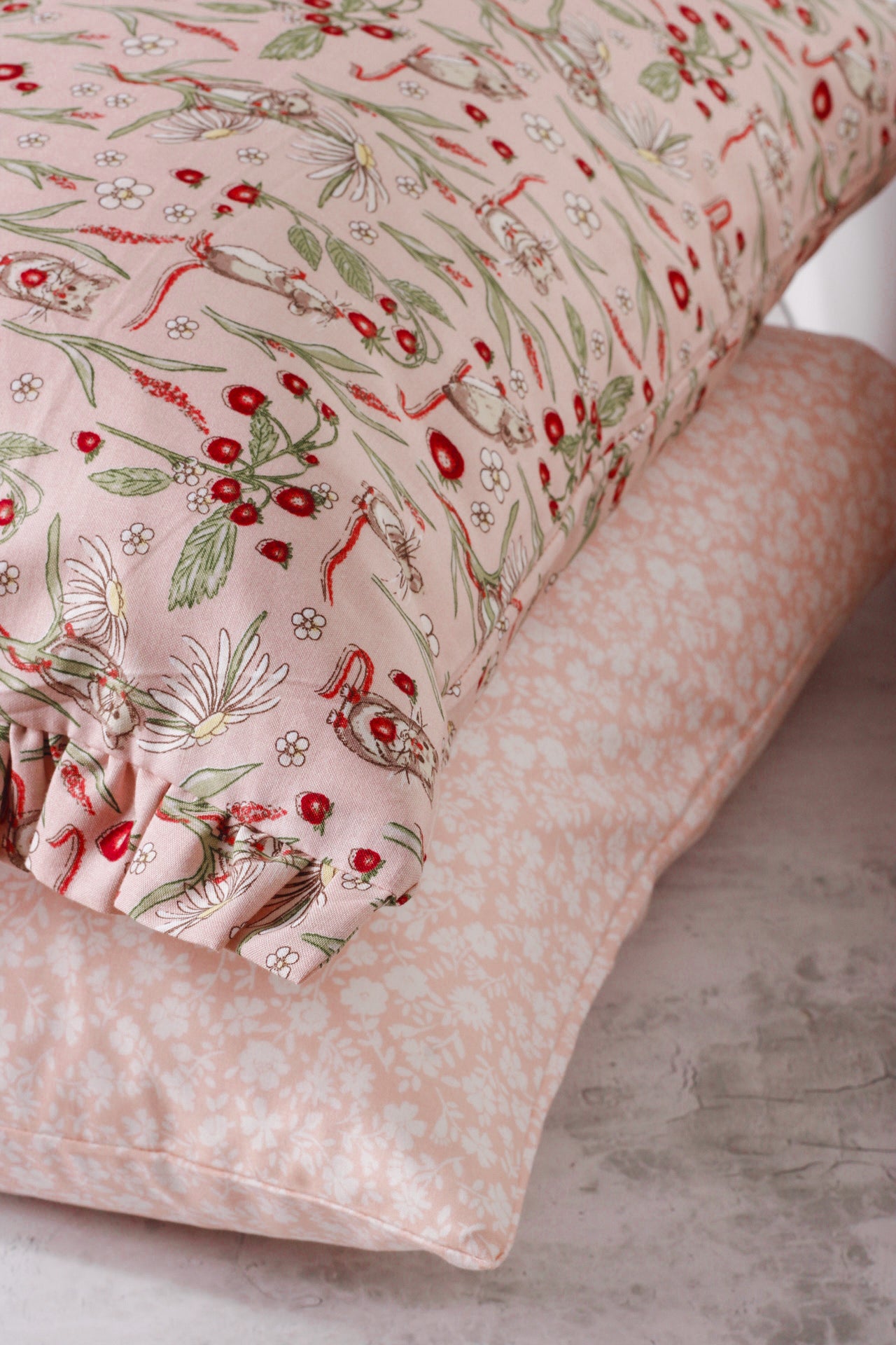 Bramble Mouse Ruffle Cushion