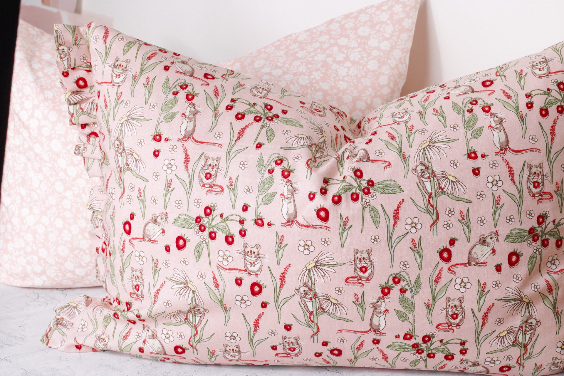 Bramble Mouse Ruffle Cushion
