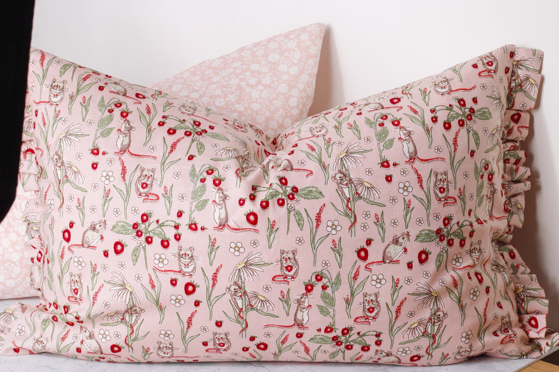 Bramble Mouse Ruffle Cushion