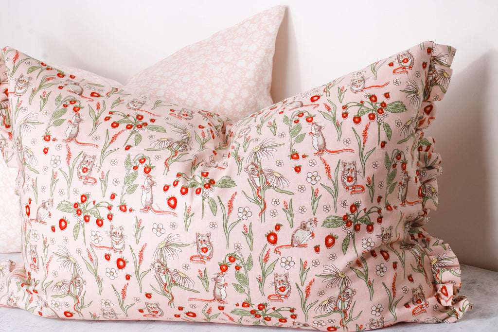 Bramble Mouse Ruffle Cushion