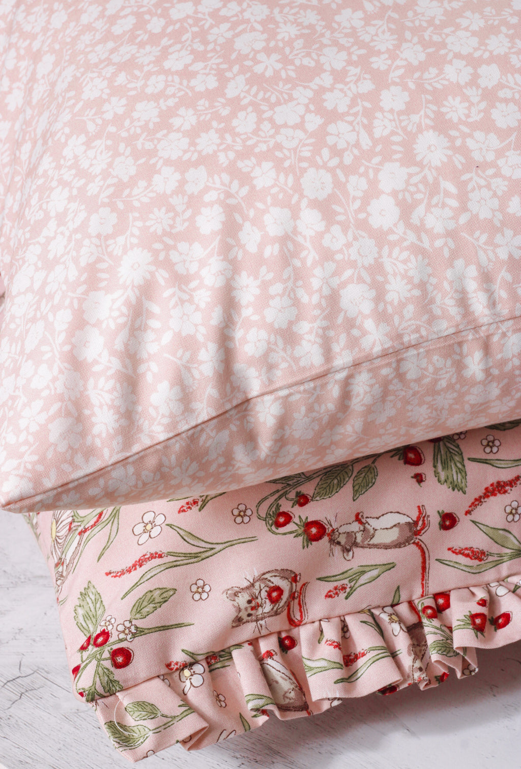 Bramble Mouse Ruffle Cushion