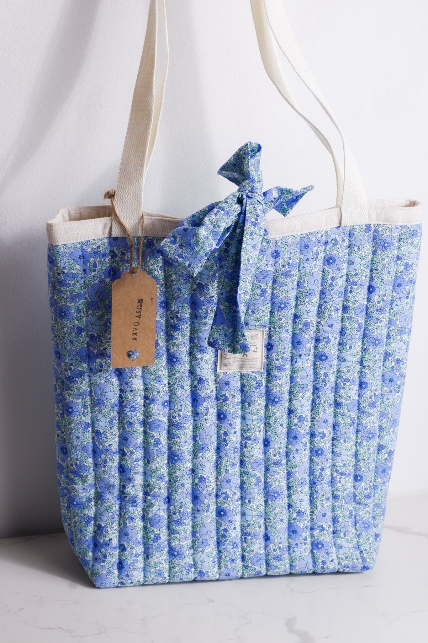 Blue Blossom Quilted bag